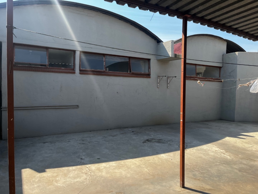 To Let 2 Bedroom Property for Rent in Brits North West